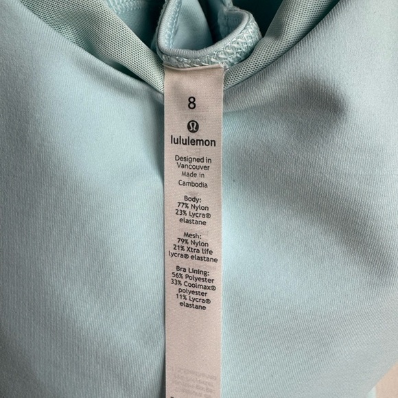 Lululemon Stash N Run Tank Blue Glow Athletic Tank Top size 8 - Picture 10 of 10